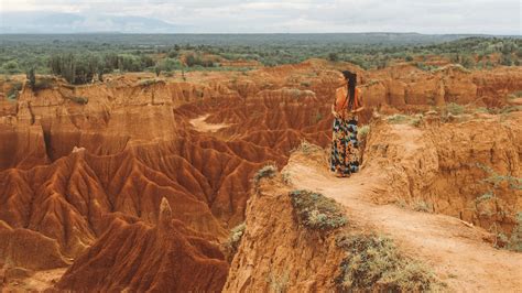  A Lenda da Tatacoa! Uma Jornada Espiritual Através dos Desertos de Colômbia